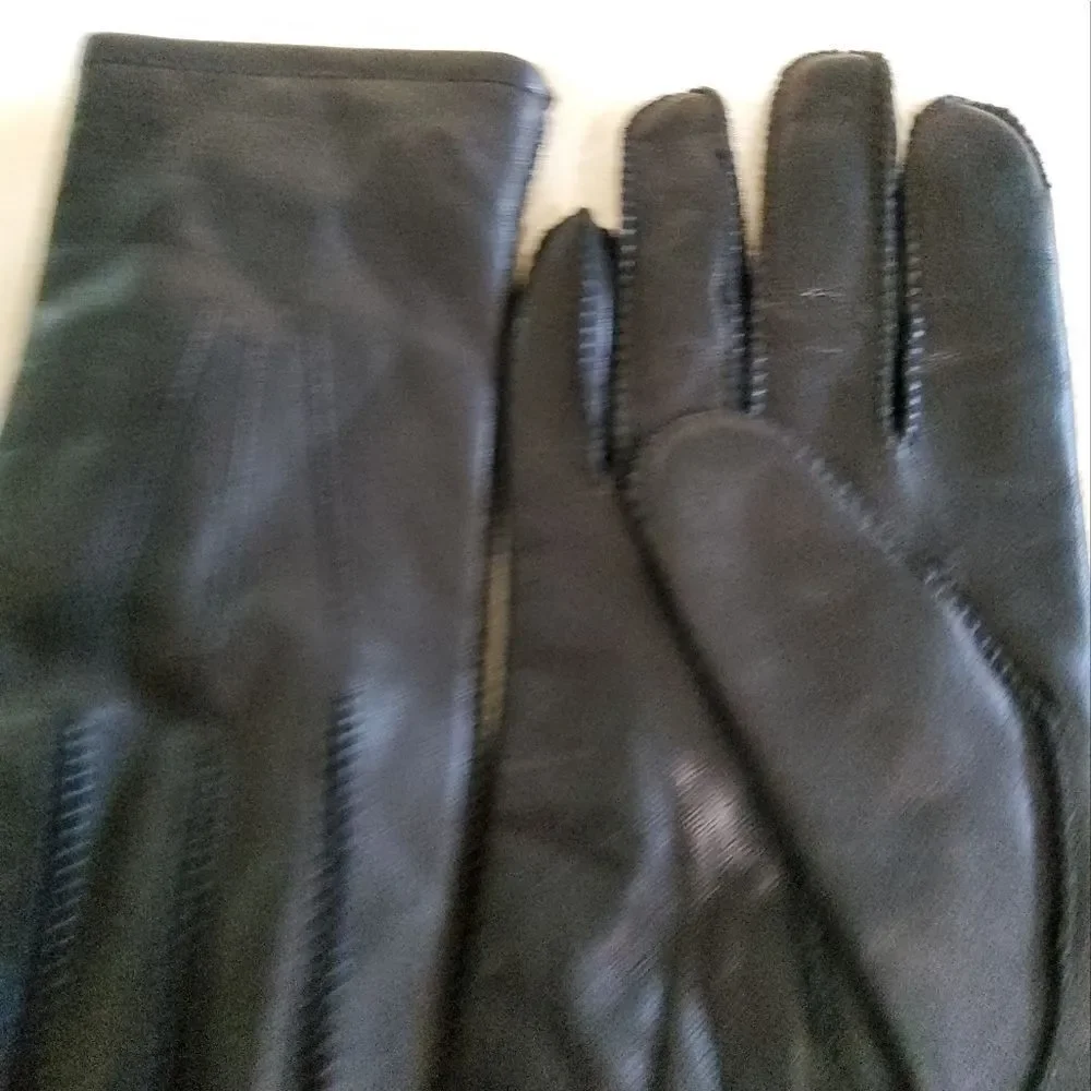 Wilson's Leather Black Gloves Size M